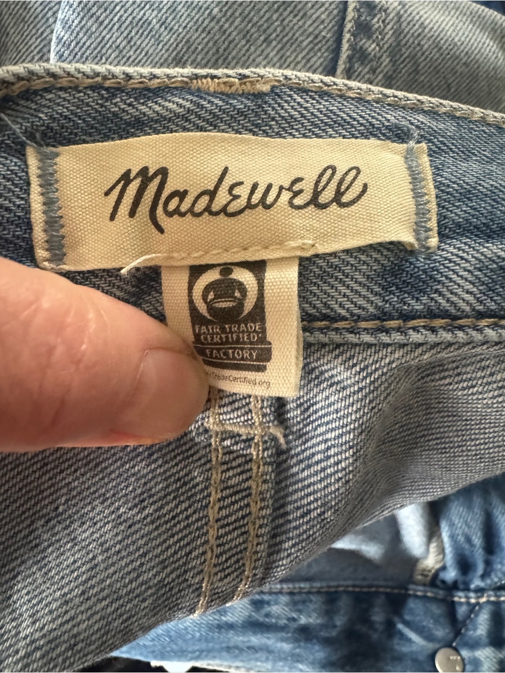 Madewell The Ultimate Wide-Leg Jean in Airy Denim - Raebrook Wash - Picture 6 of 8